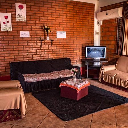Iguazú Alojamiento La casa Puerto Iguazú Exterior foto