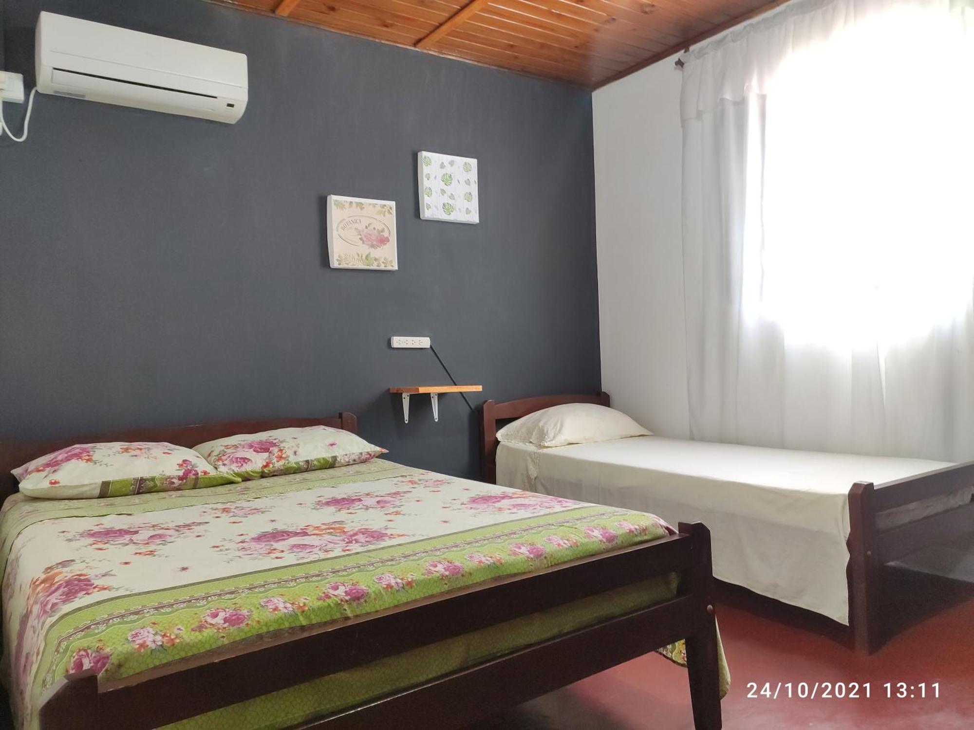Iguazú Alojamiento La casa Puerto Iguazú Habitación foto
